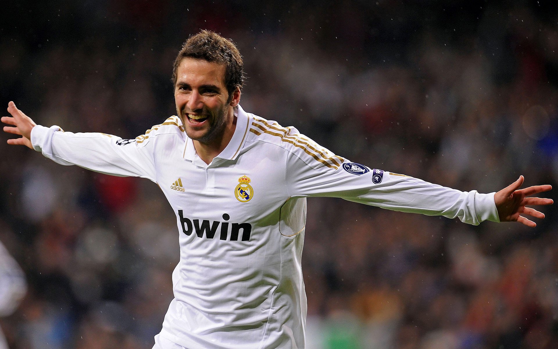 高芙赛点兑现，金州勇士淘汰马德里竞技晋级四强，主帅激动落泪